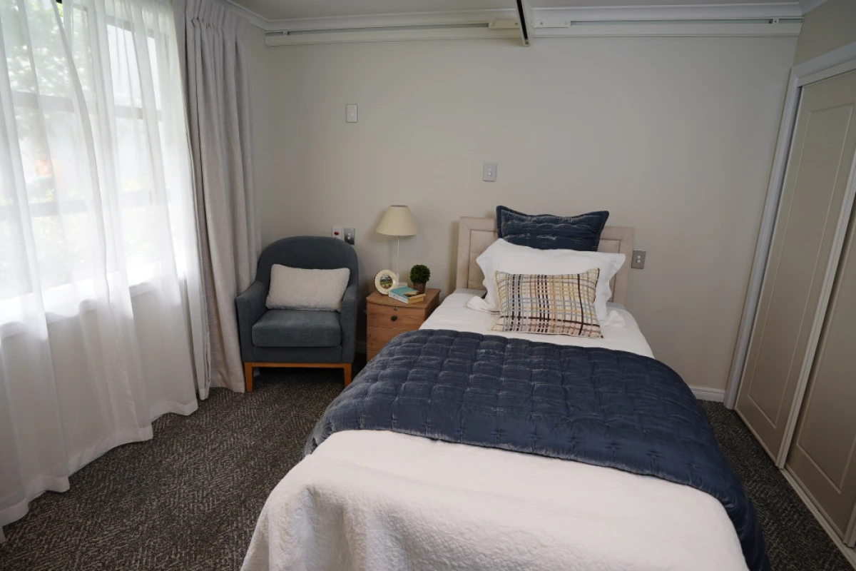 7-saint-vincent-care-home-6056