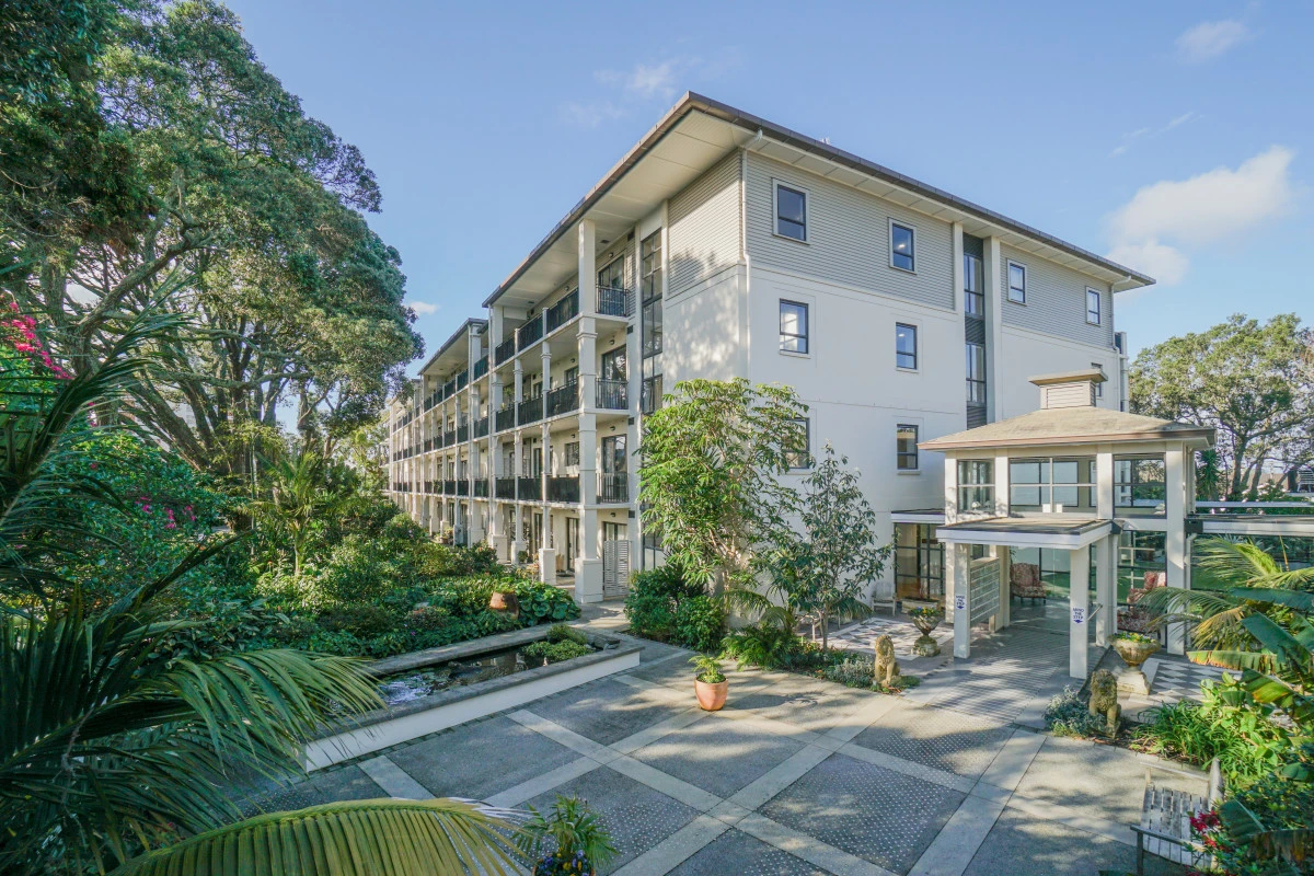 7-saint-vincent-metlifecare-9465