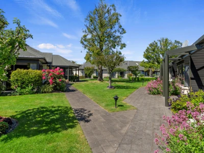 Alden Kensington Court