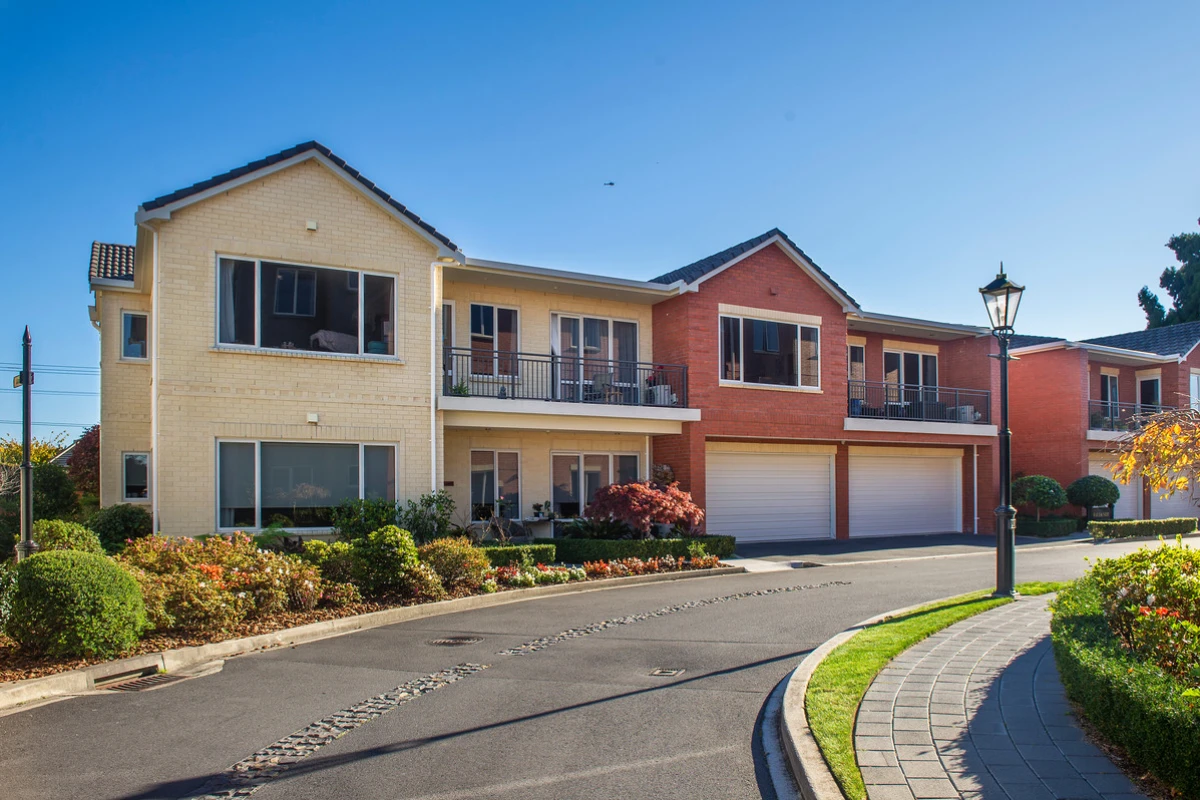 bob-owens-retirement-village-10886