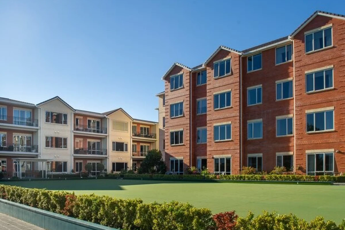 bob-owens-retirement-village-care-home-3347