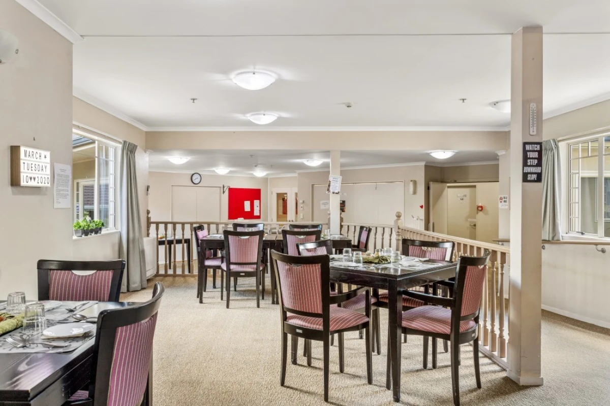 bupa-accadia-manor-care-home-2438