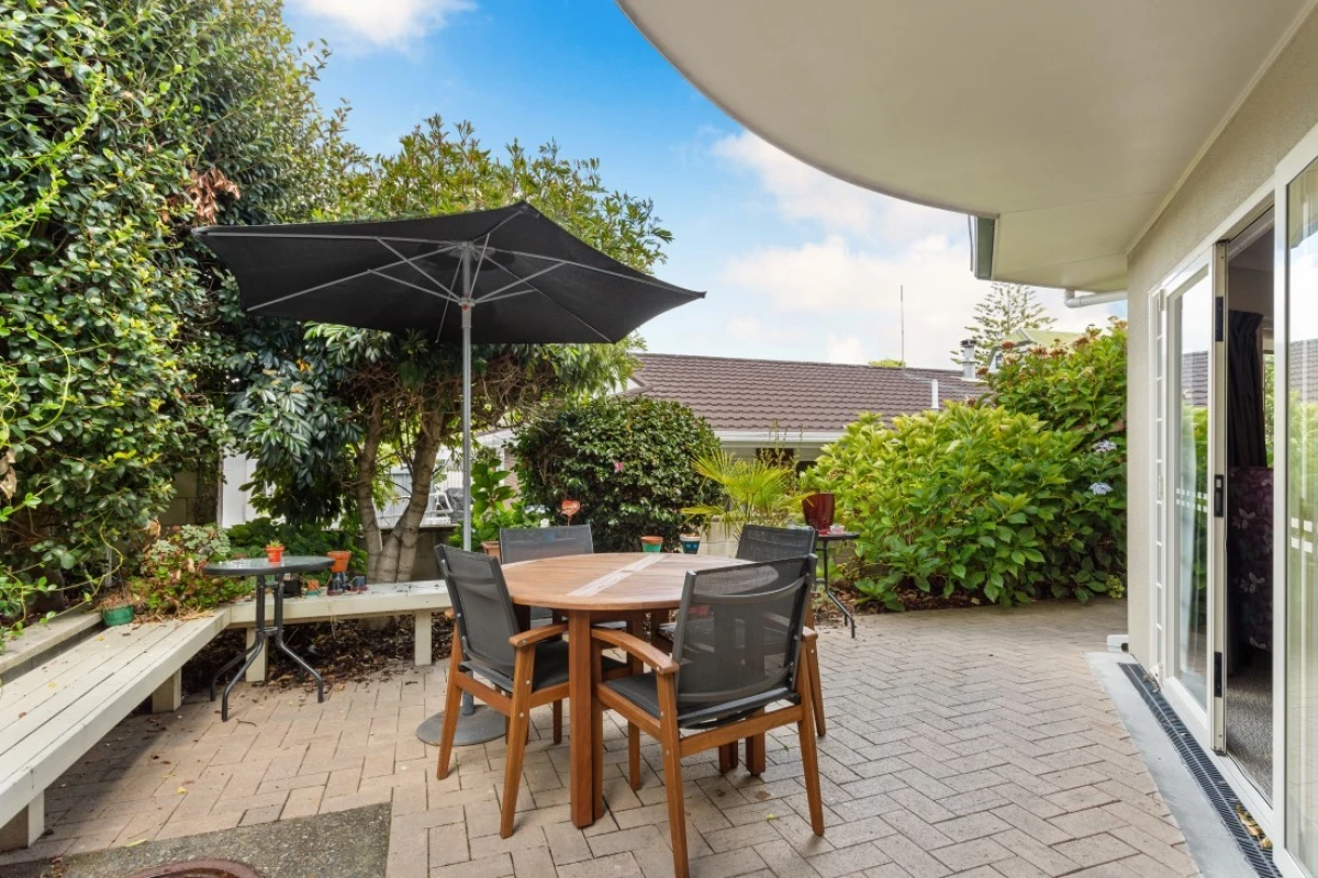 bupa-accadia-manor-care-home-2442