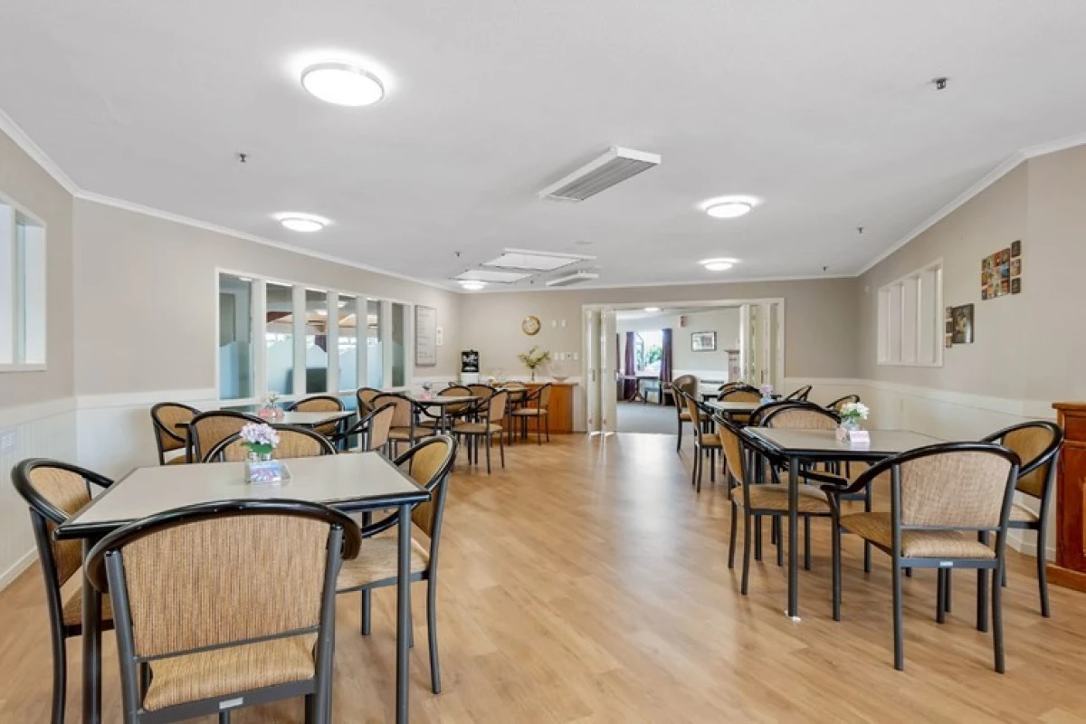 bupa-bethesda-care-home-2793
