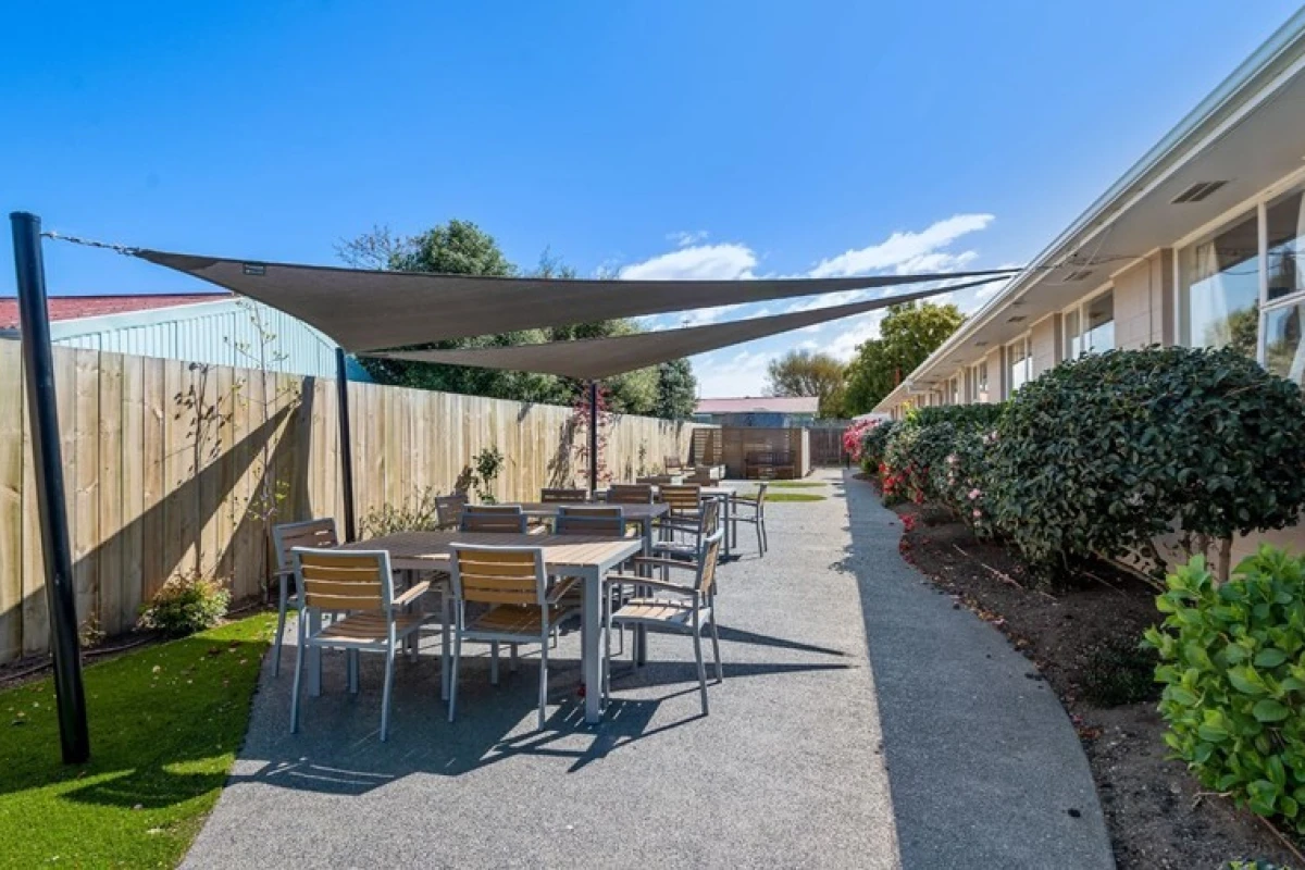 bupa-bethesda-care-home-2796