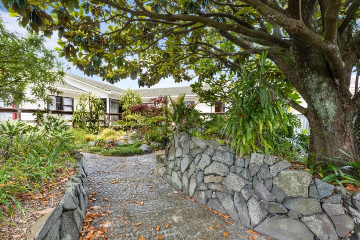 bupa-glenburn-care-home-2067