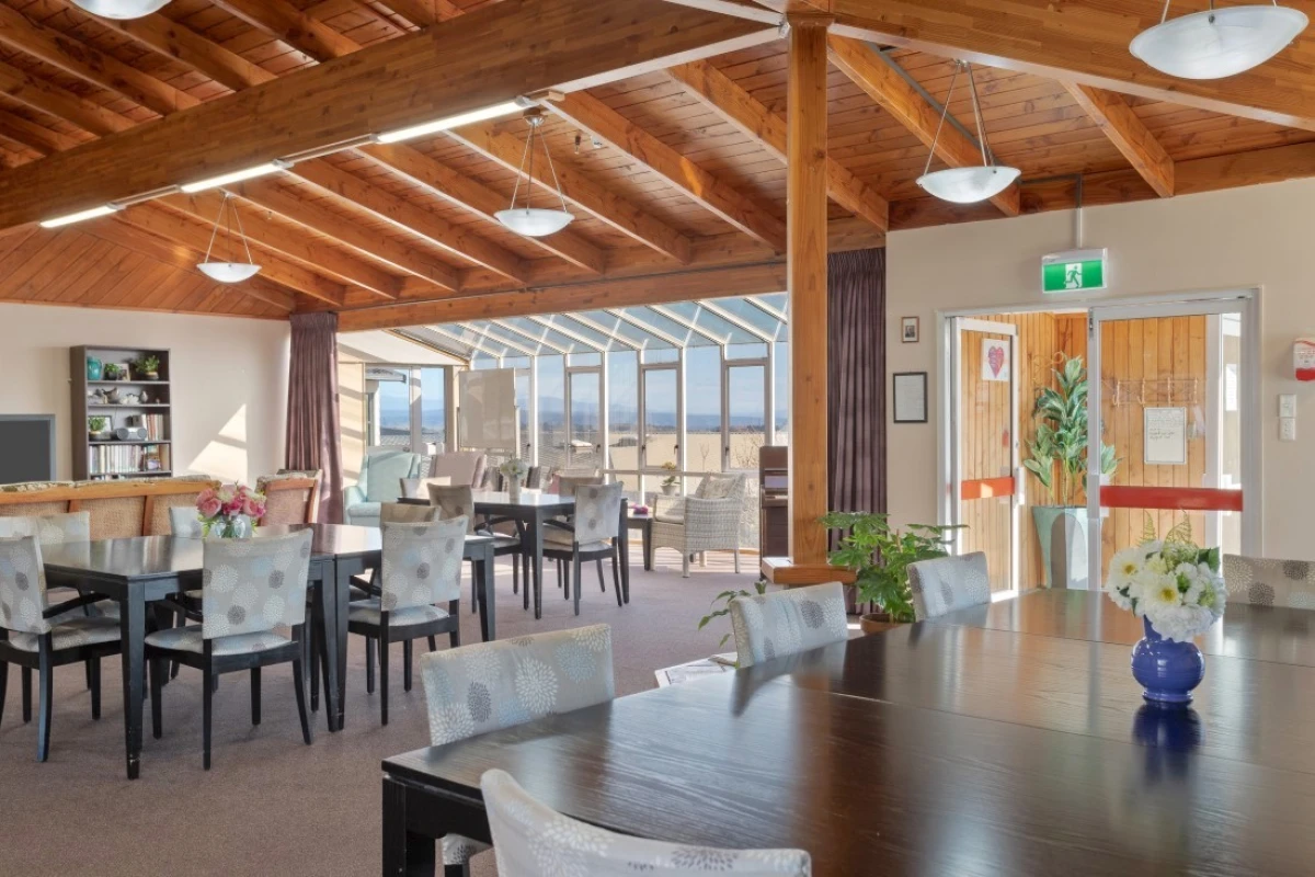 bupa-liston-heights-care-home-2256