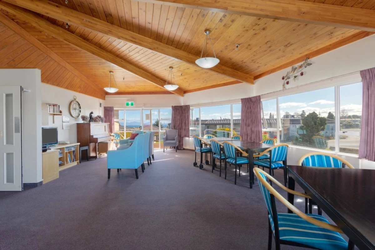 bupa-liston-heights-care-home-2258