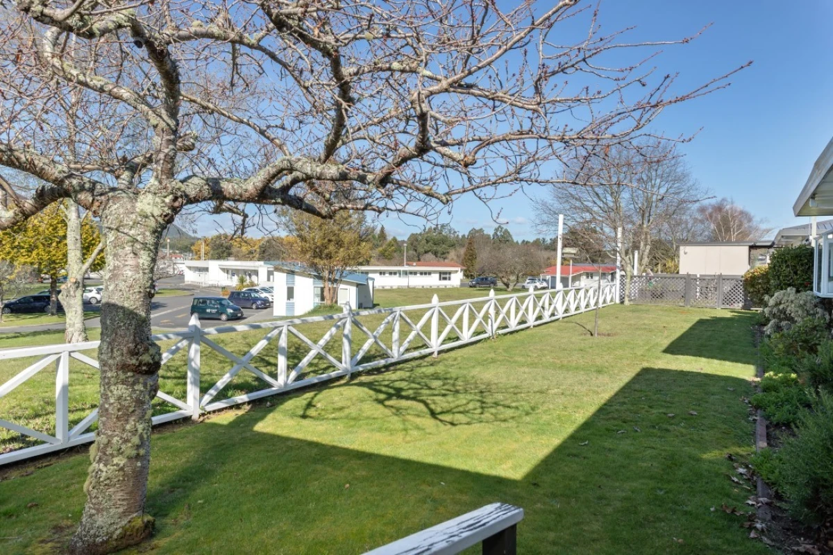 bupa-liston-heights-care-home-2260