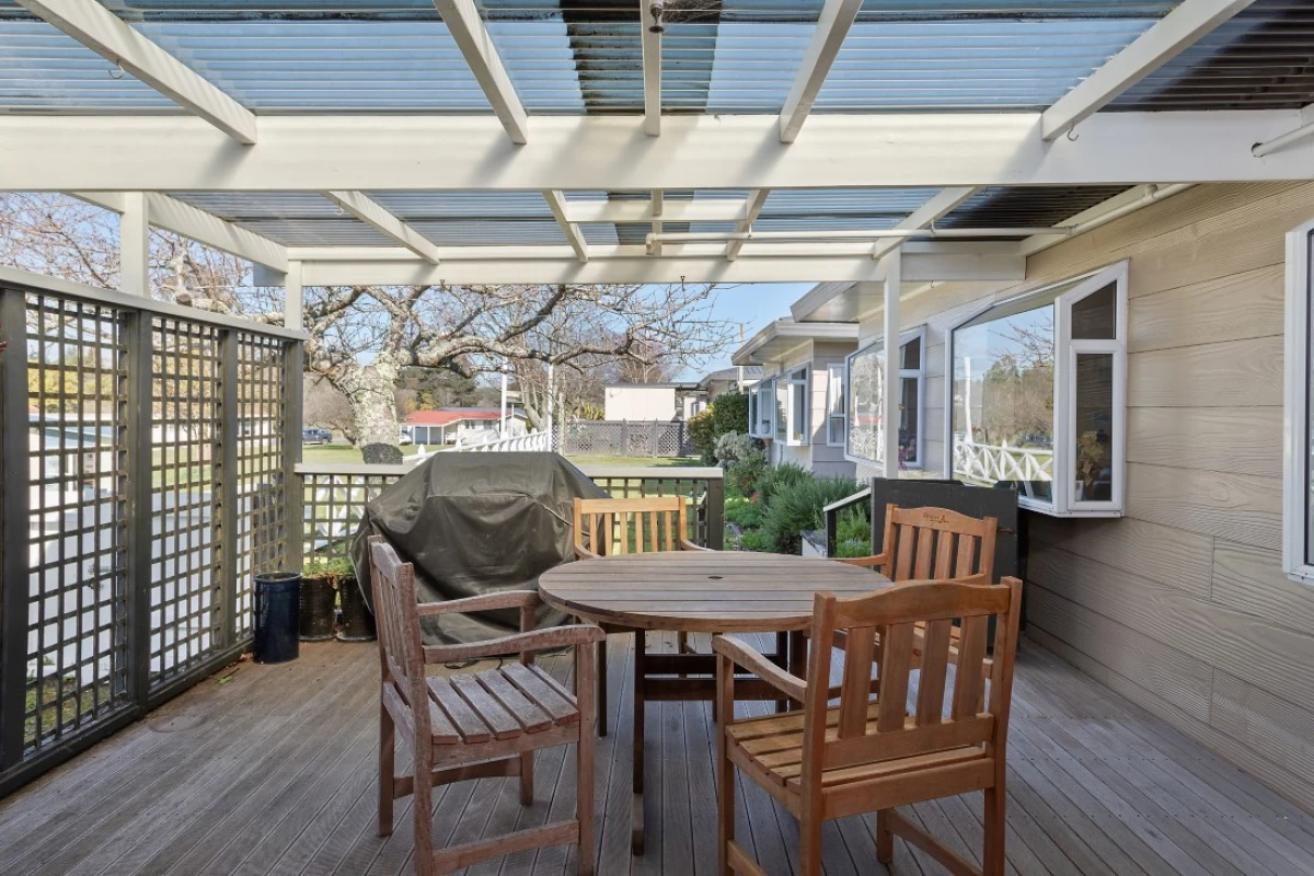 bupa-liston-heights-care-home-2261