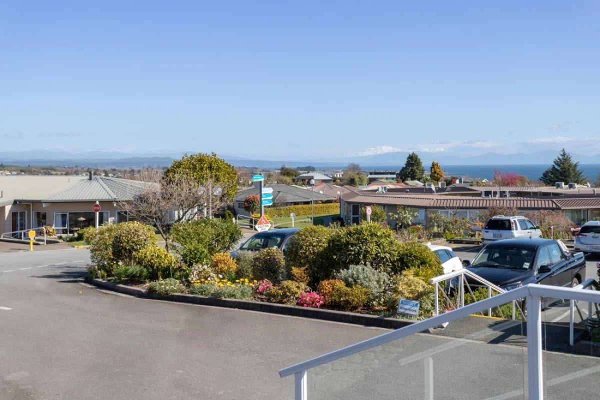 bupa-liston-heights-care-home-2263