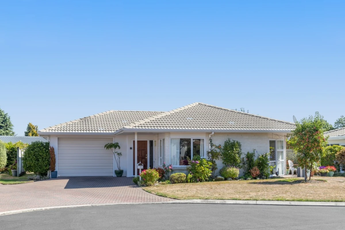 bupa-liston-heights-retirement-village-9