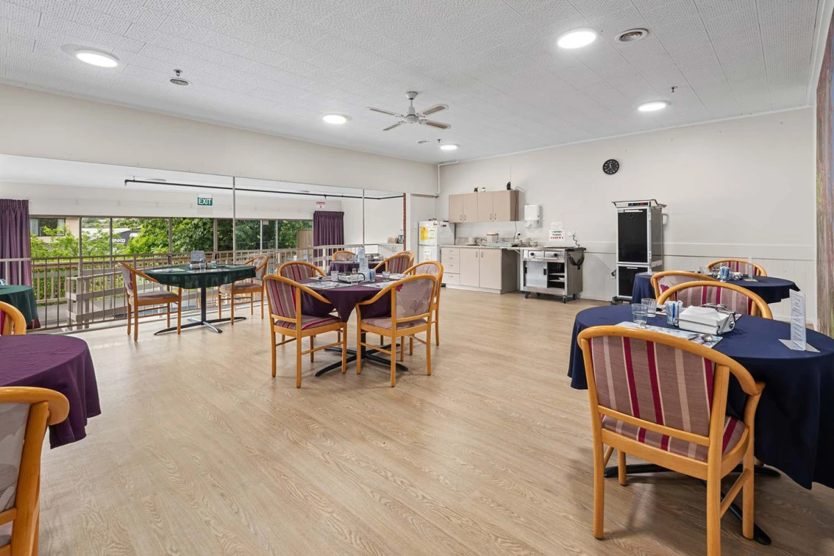 bupa-merrivale-care-home-6098