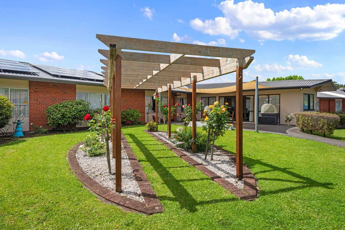 bupa-merrivale-care-home-6099