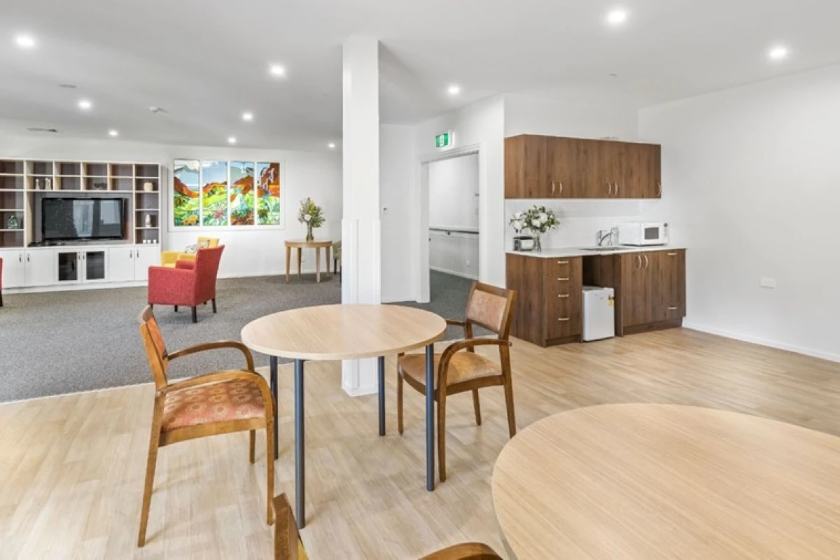 bupa-parklands-care-home-2828