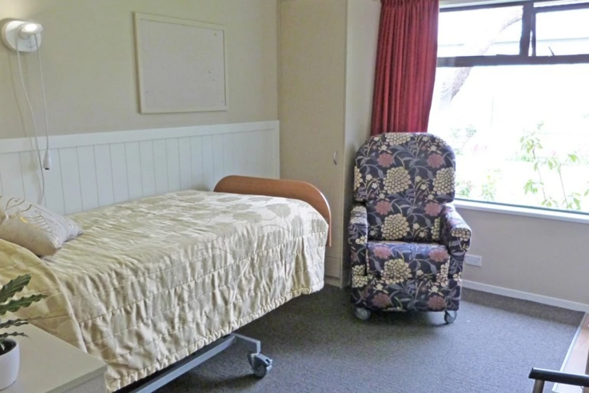 bupa-parklands-care-home-2837