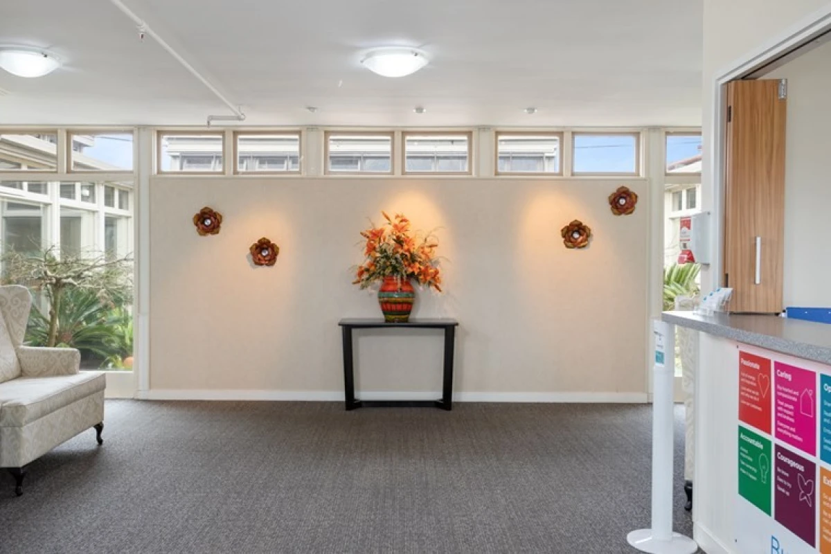 bupa-redwood-care-home-2488