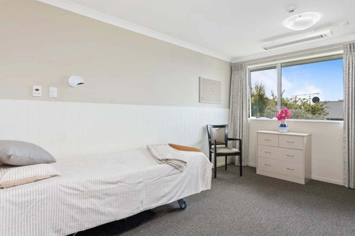 bupa-sunset-care-home-2176