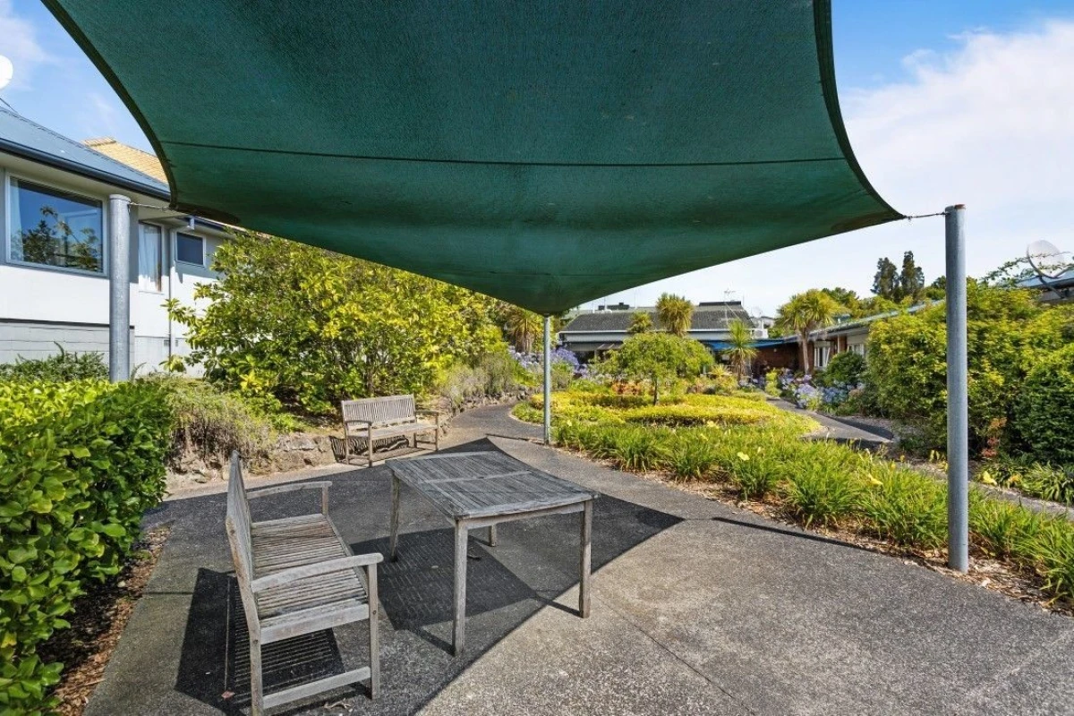 bupa-sunset-care-home-2181