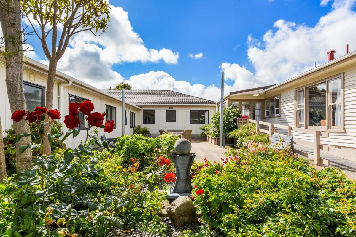 bupa-te-whanau-care-home-3576