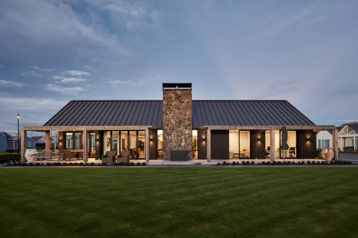 burlington-village-8089