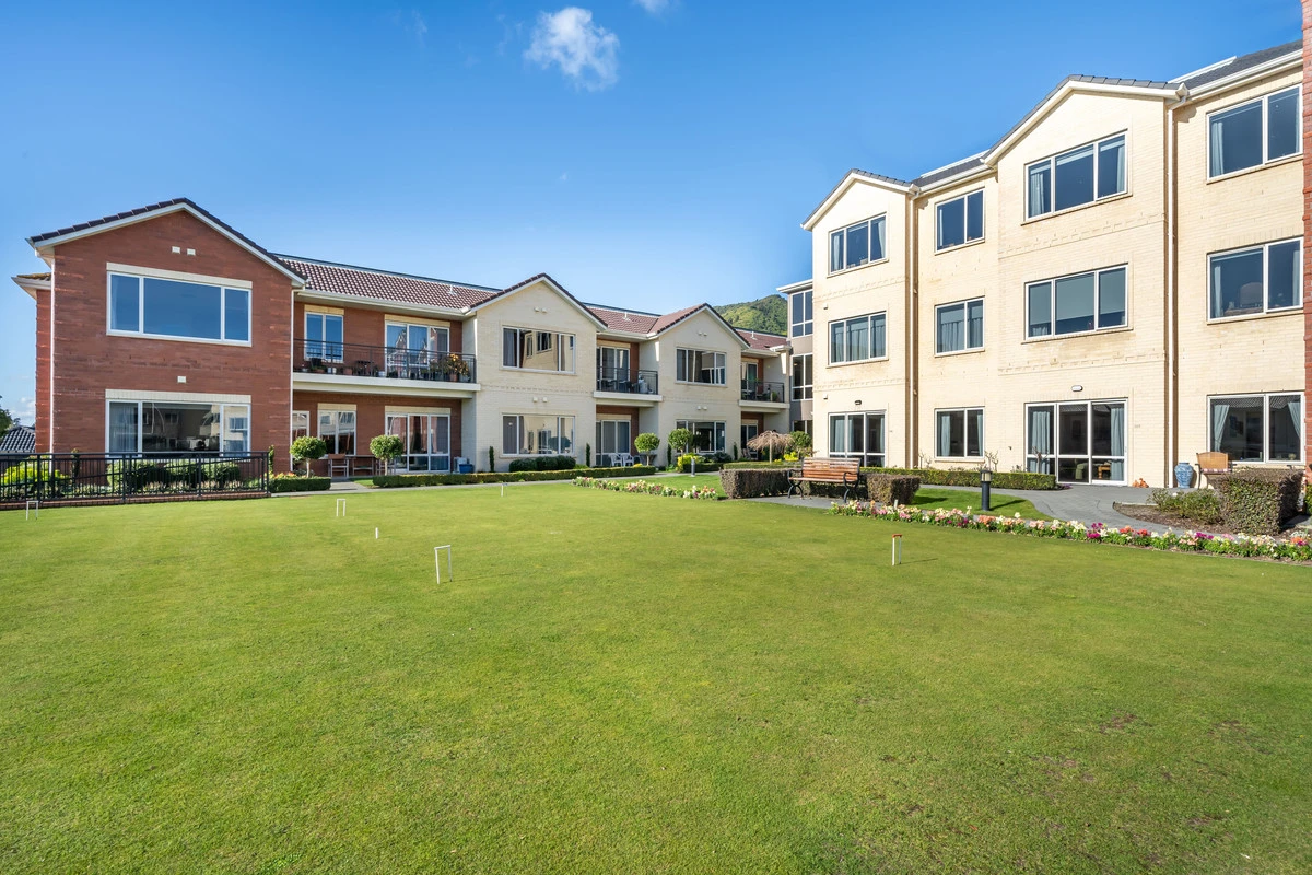 charles-fleming-retirement-village-10897