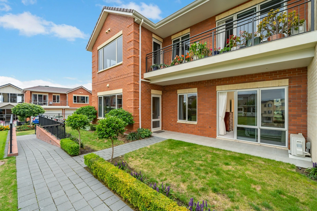 charles-fleming-retirement-village-9031