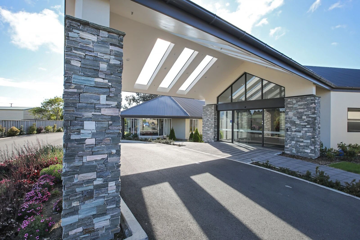 clare-house-retirement-village-7694