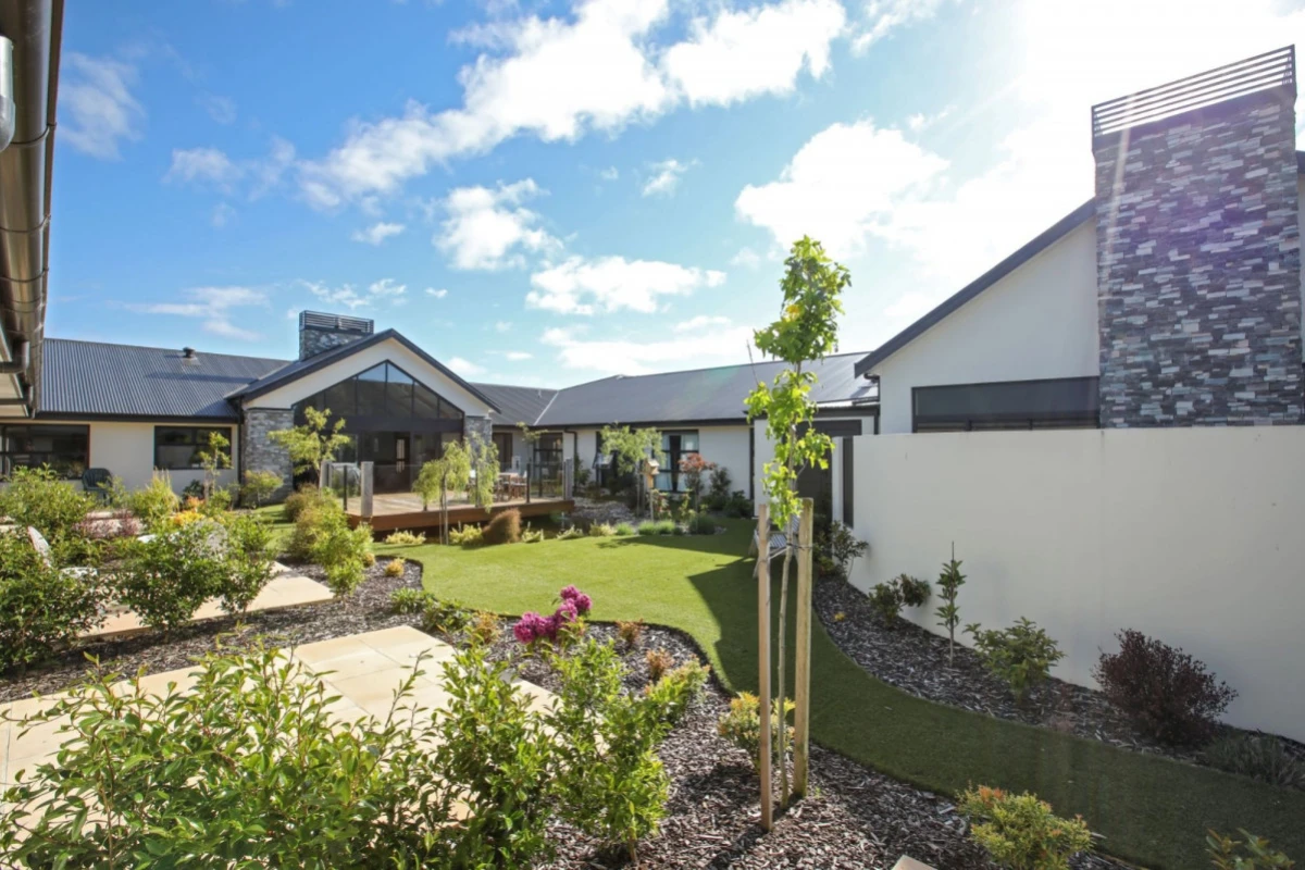 clare-house-retirement-village-7695