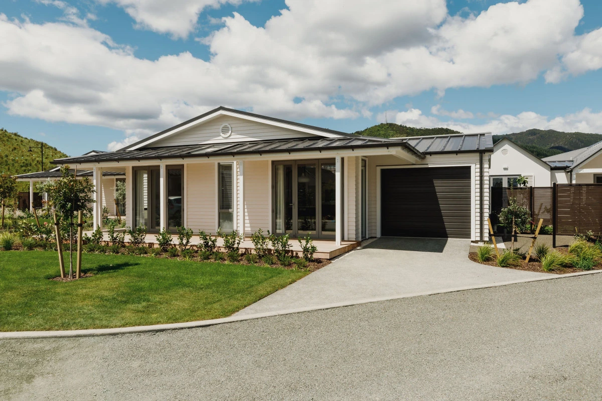 coastal-view-lifestyle-village-8097