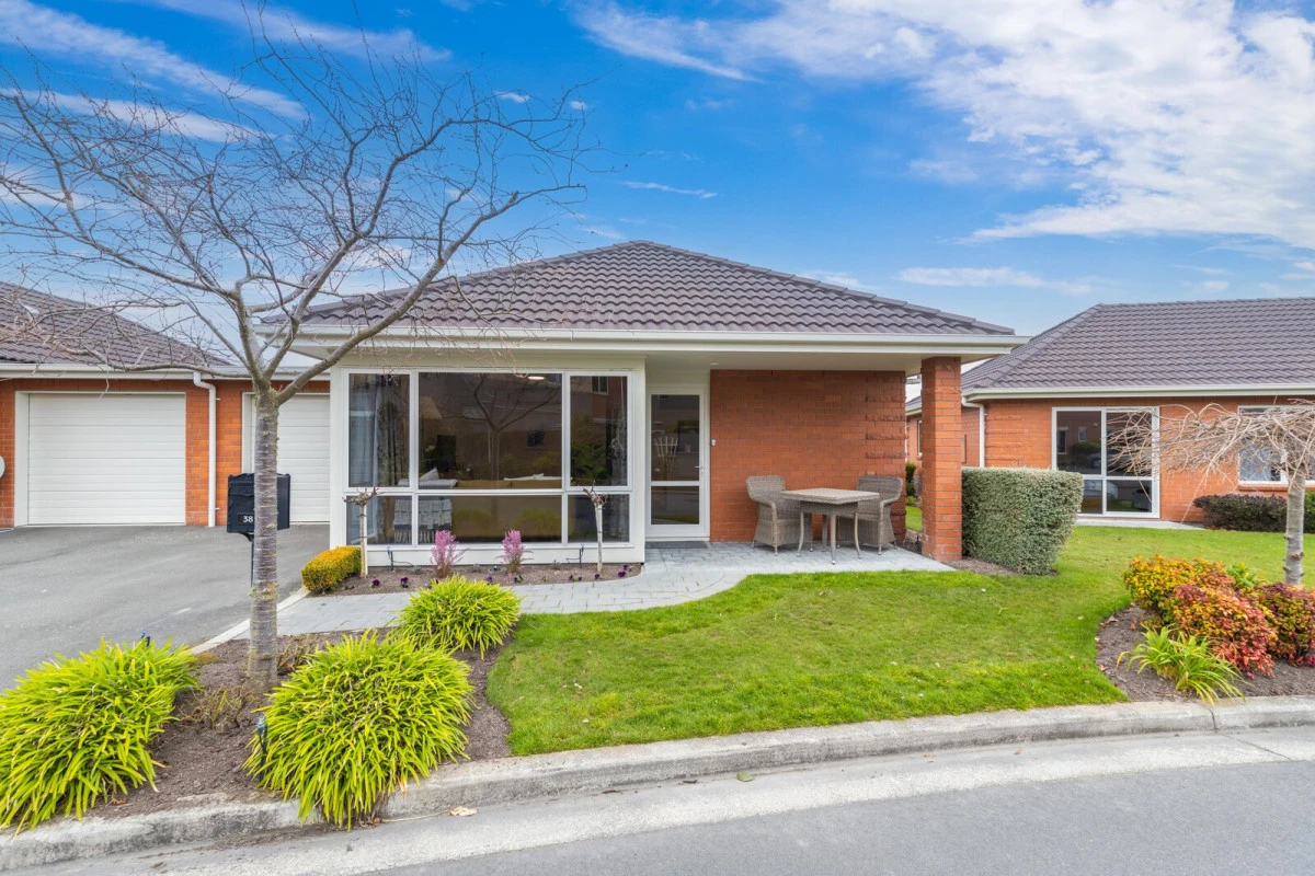 diana-isaac-retirement-village-8615