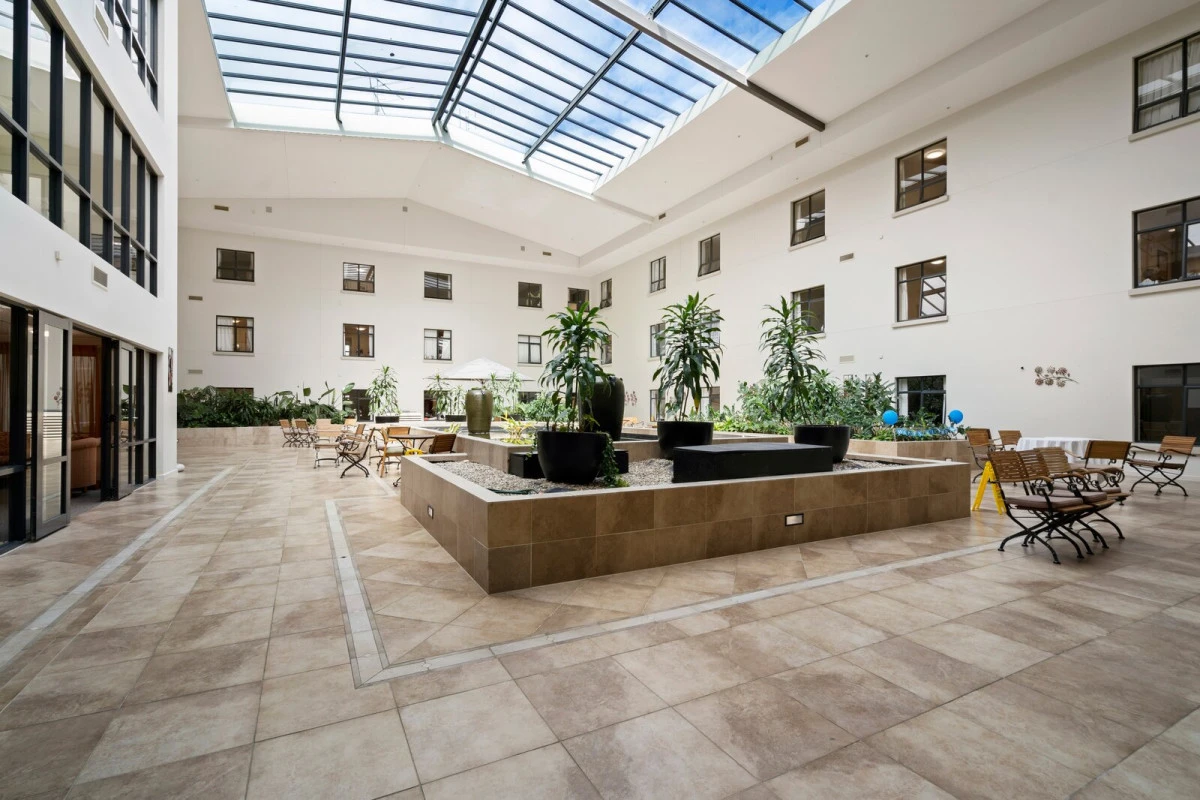 edmund-hillary-retirement-village-care-home-4396