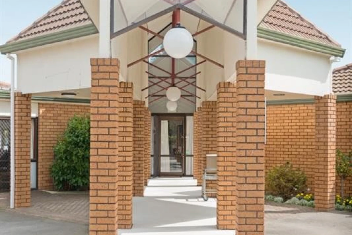 elmswood-rest-home-1