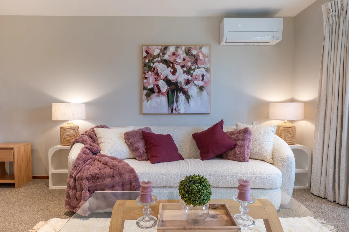 elmswood-village-12715