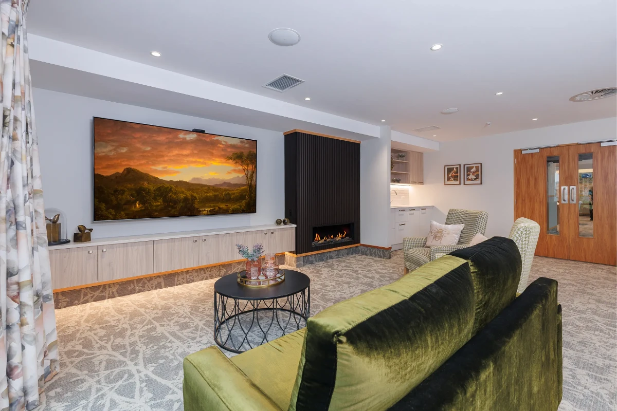 elmswood-village-14660