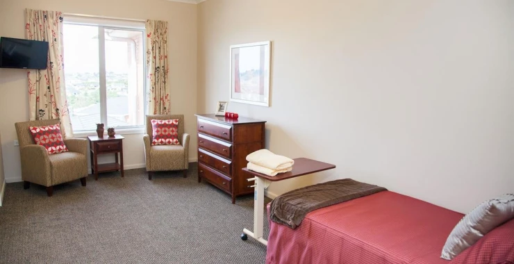 evelyn-page-retirement-village-care-home-room-1786