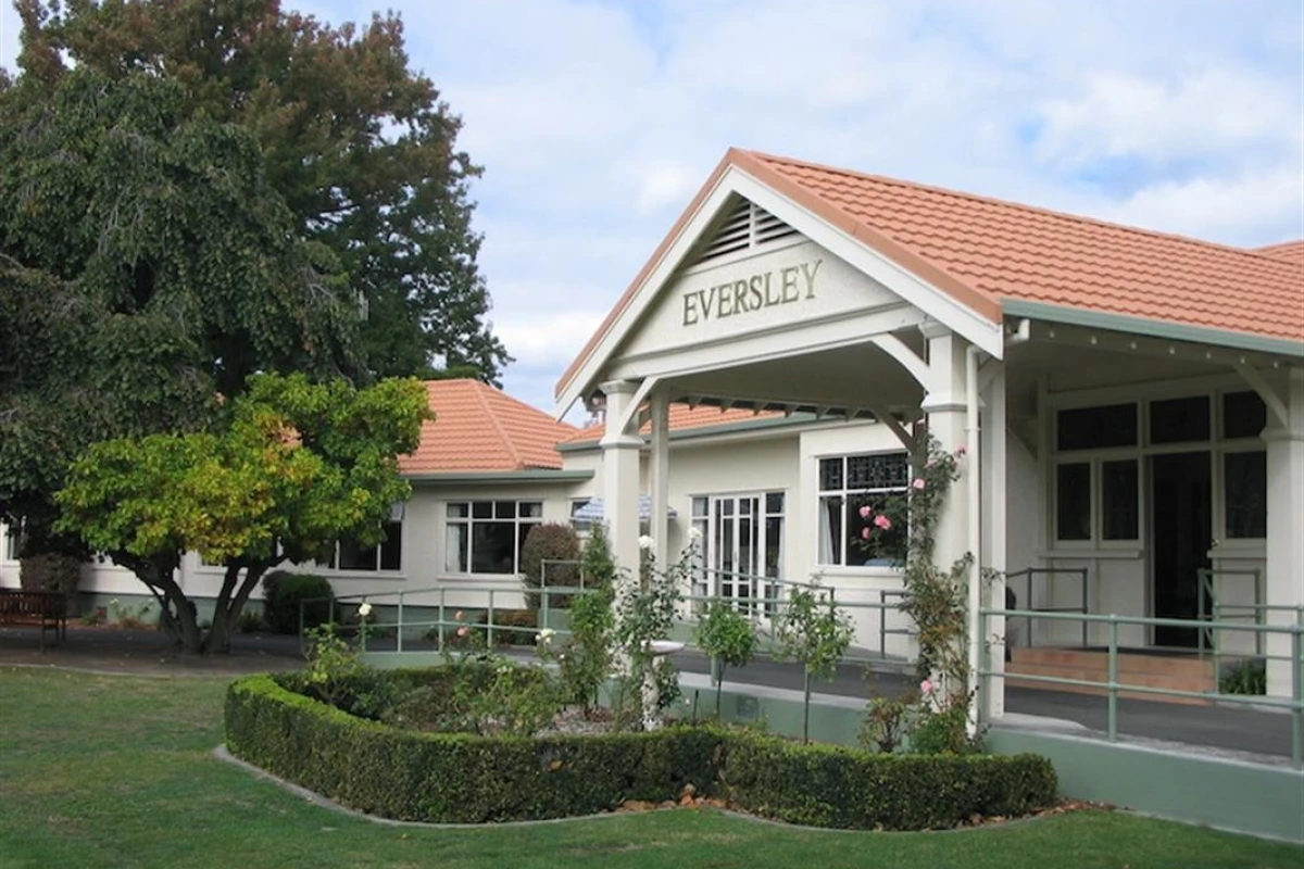eversley-rest-home-and-village-1