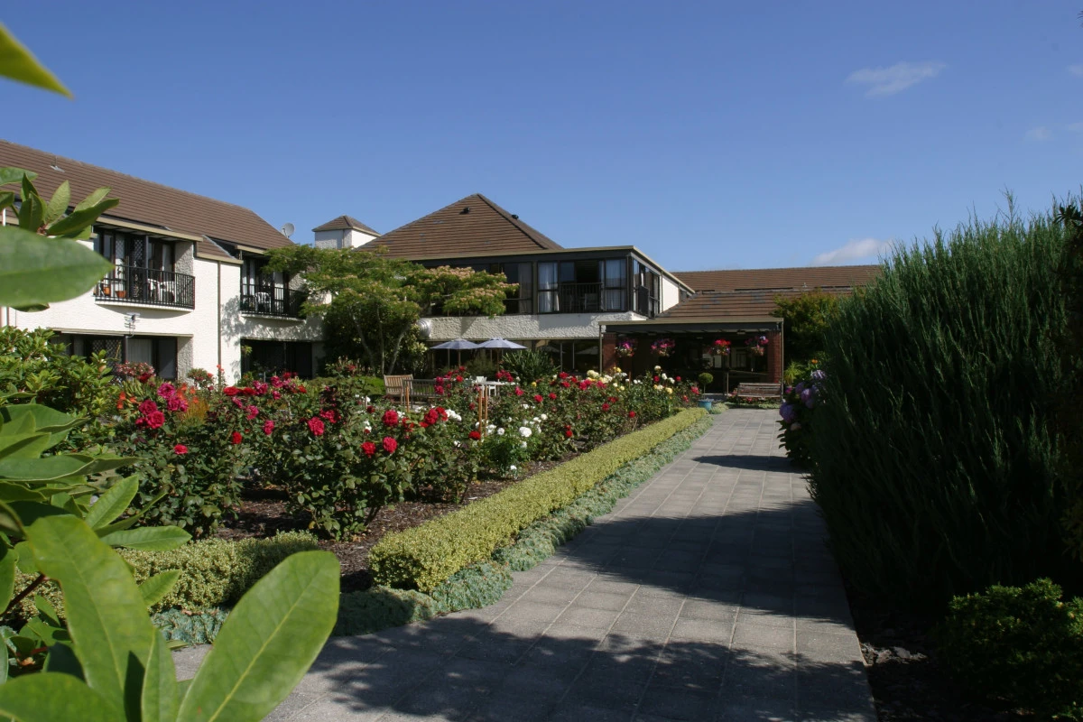 highlands-village-metlifecare-8140