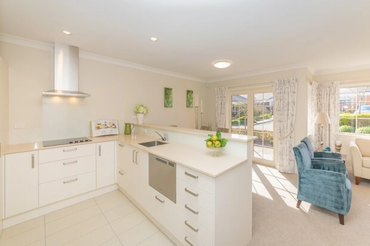 jane-winstone-retirement-village-6106