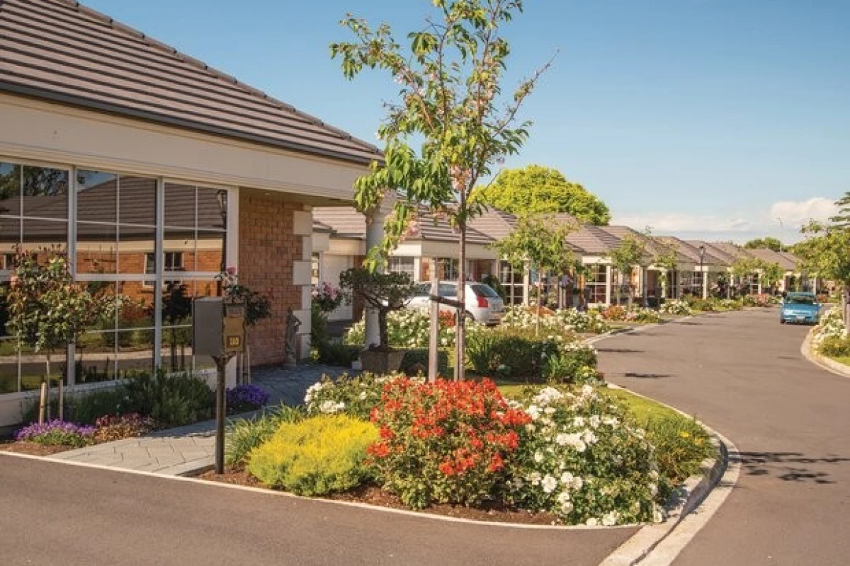 julia-wallace-retirement-village-6137