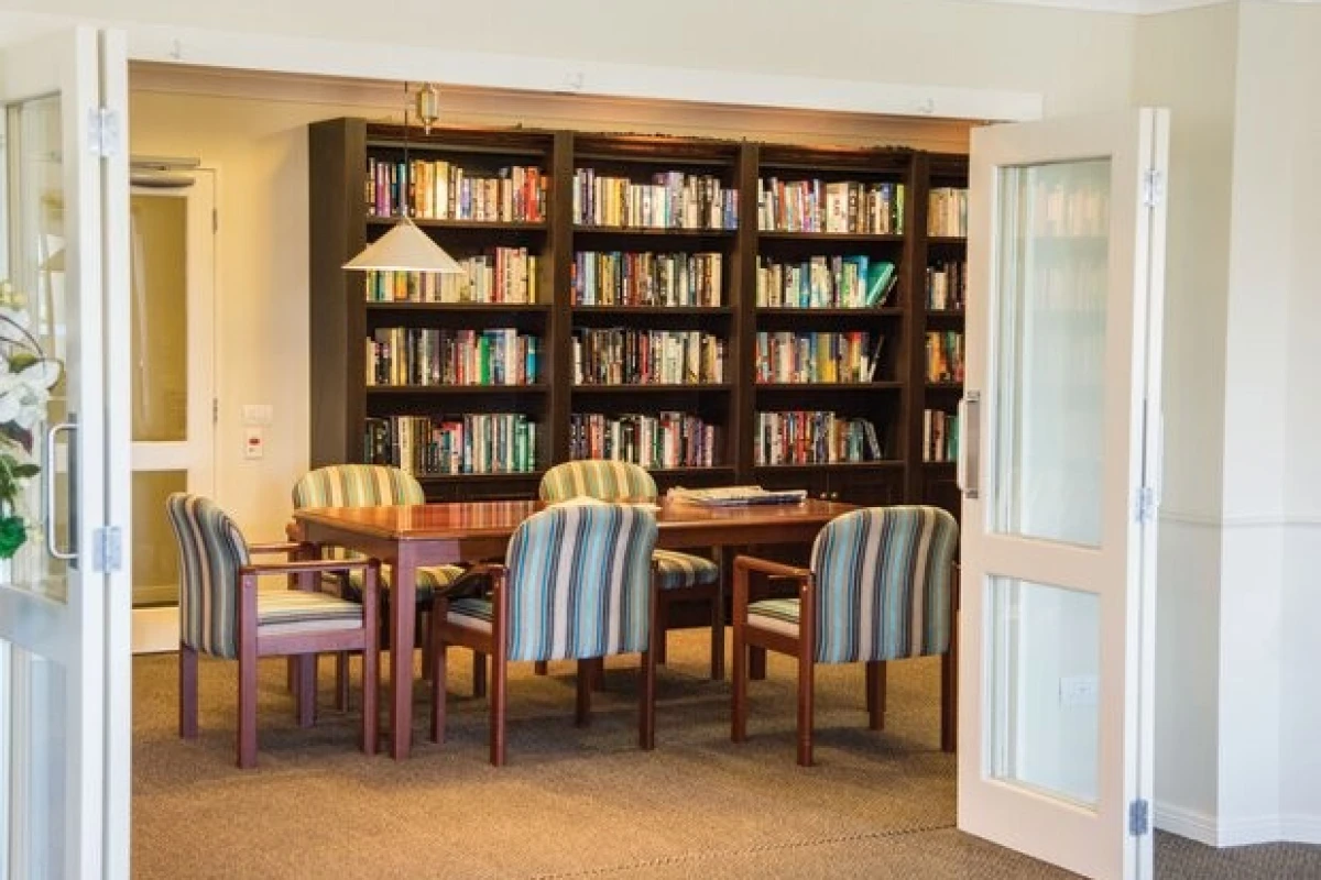 julia-wallace-retirement-village-care-home-3397