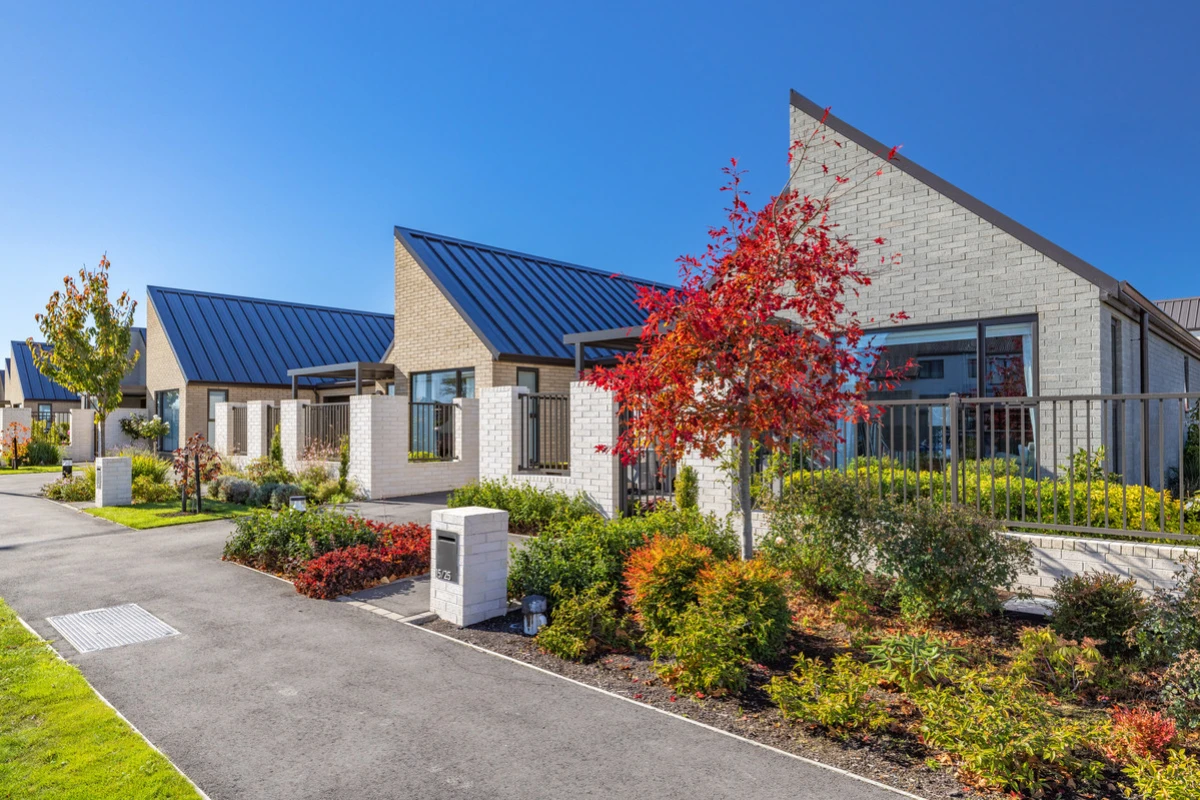 kevin-hickman-retirement-village-10977