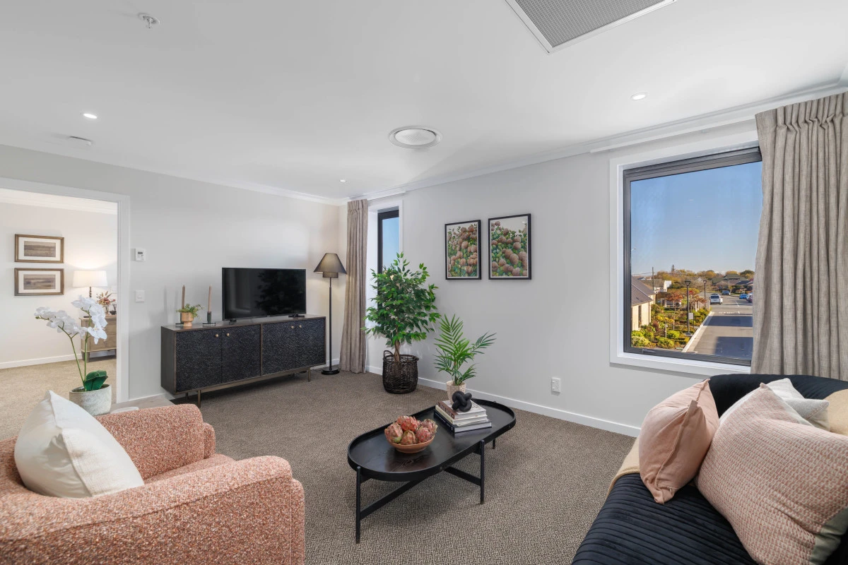 kevin-hickman-retirement-village-12557