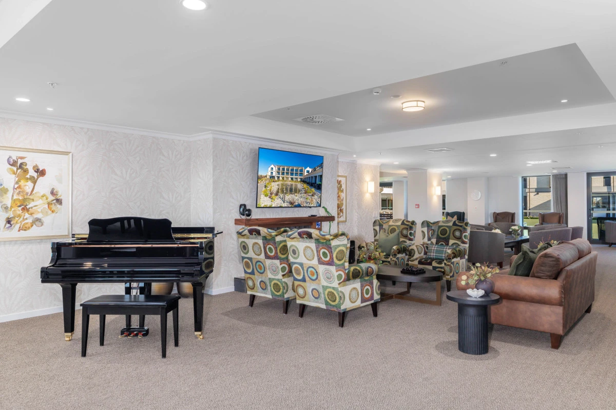 kevin-hickman-retirement-village-12757