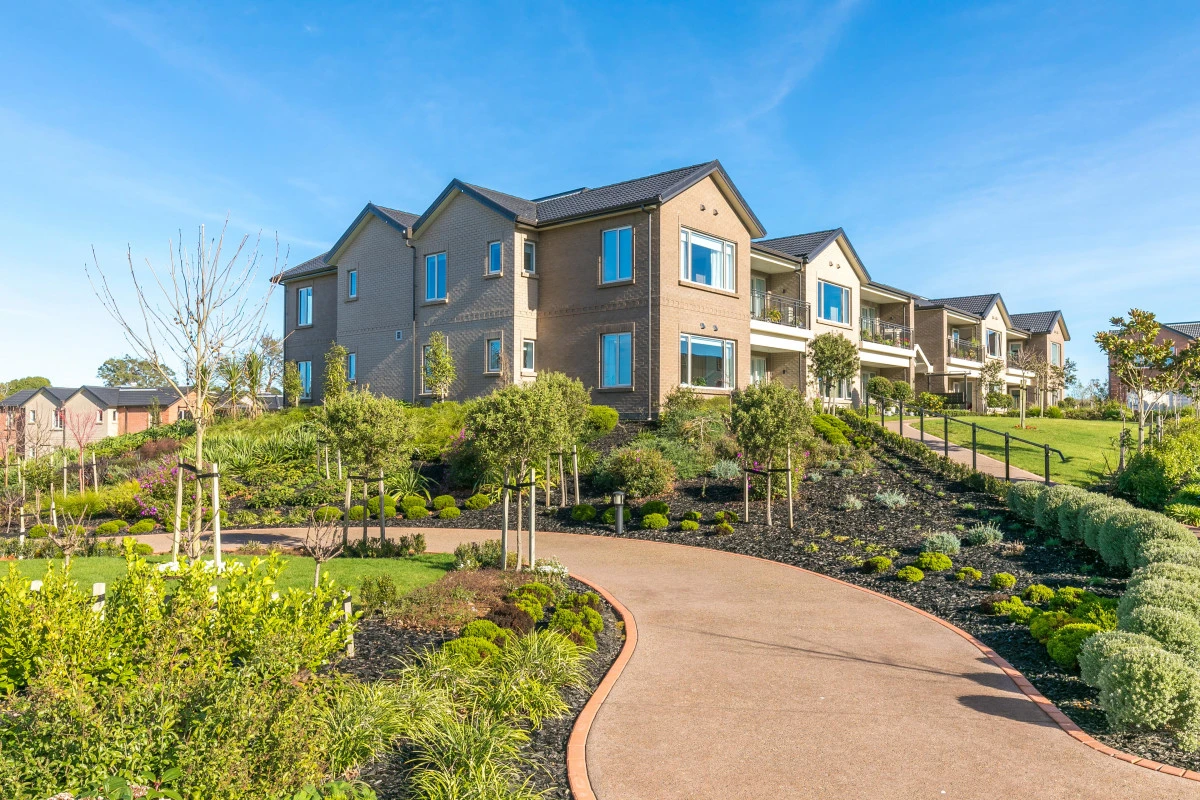 linda-jones-retirement-village-7377