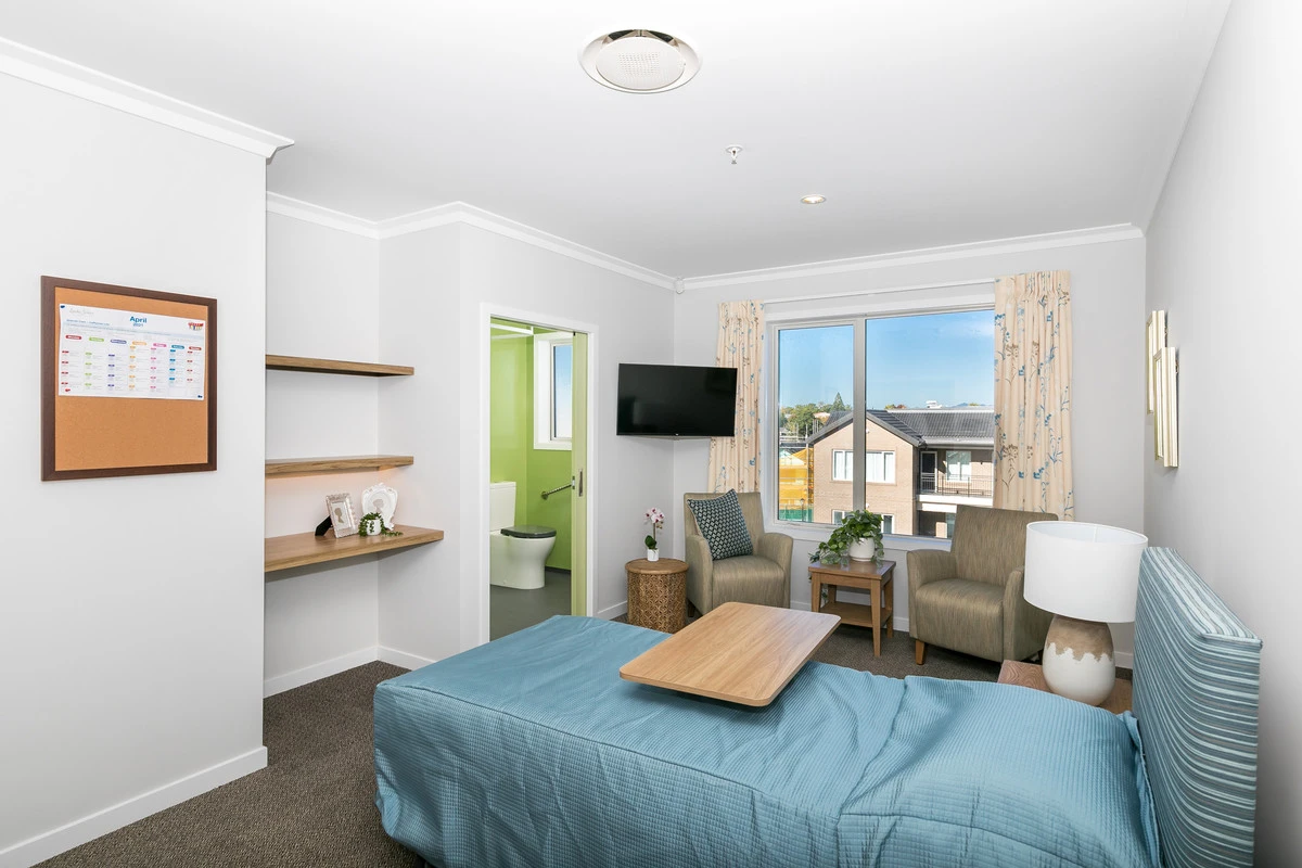 linda-jones-retirement-village-care-home-5062