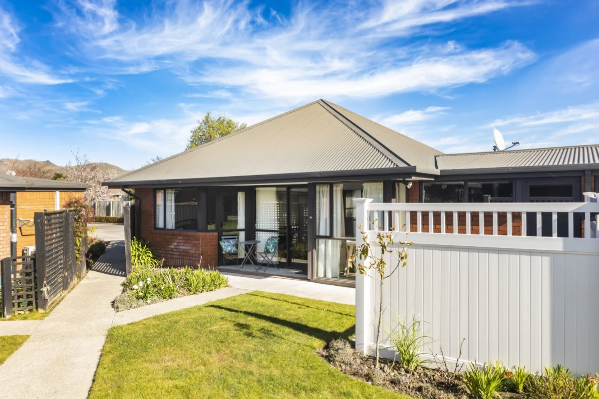 linrose-village-9249