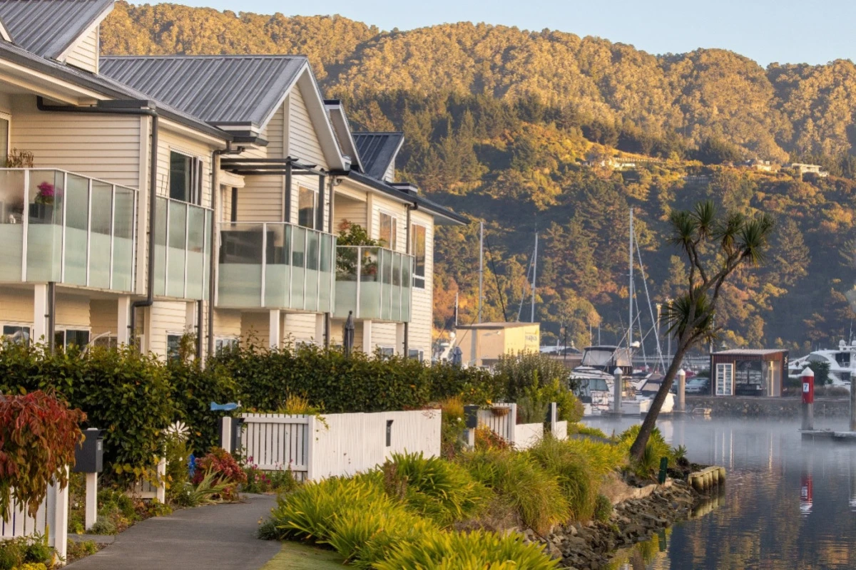 marina-cove-retirement-village-9950