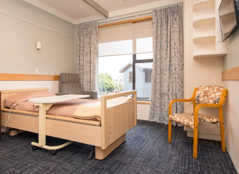 nurse-maude-care-home-6059