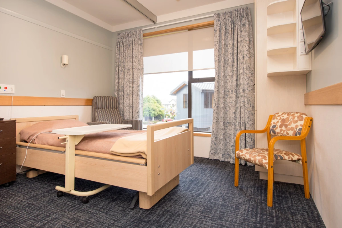 nurse-maude-care-home-6059